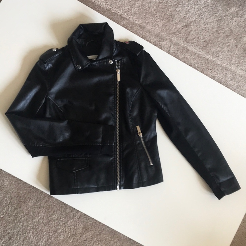 New York & Co- Faux leather Jacket-black- XS